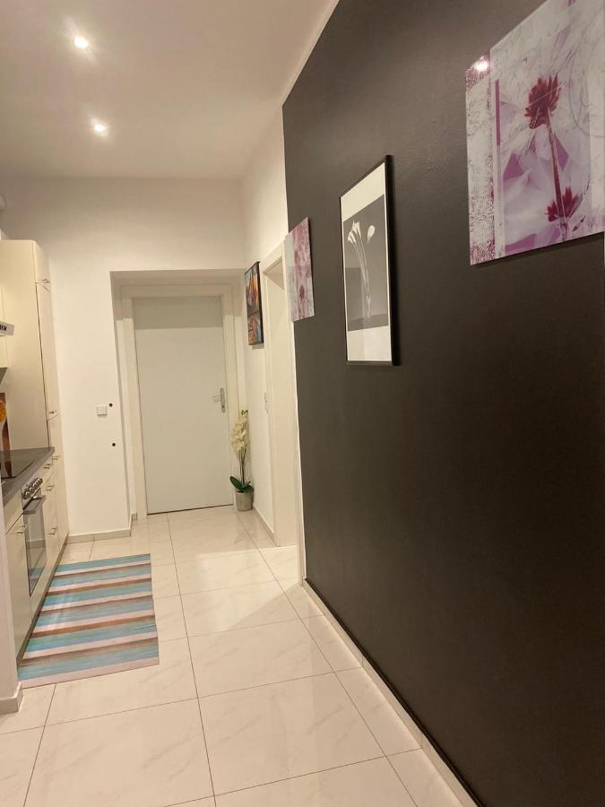 Premier Apartment 6P Mm Vienna Luaran gambar